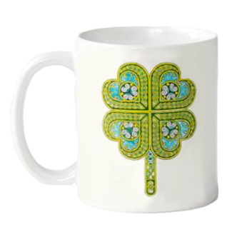 Trèfle celte peint et créé pour un mug par Valérie Bourgaut